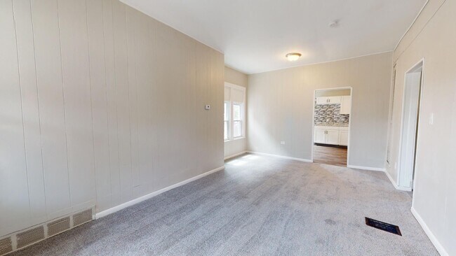 Building Photo - 5001 Denison Ave