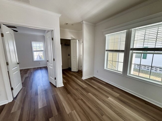 Building Photo - 212 Liberty St