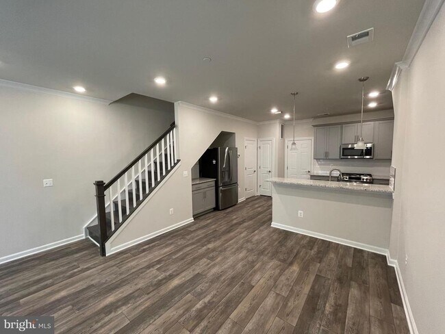 Building Photo - 20687 Heron Landing Dr