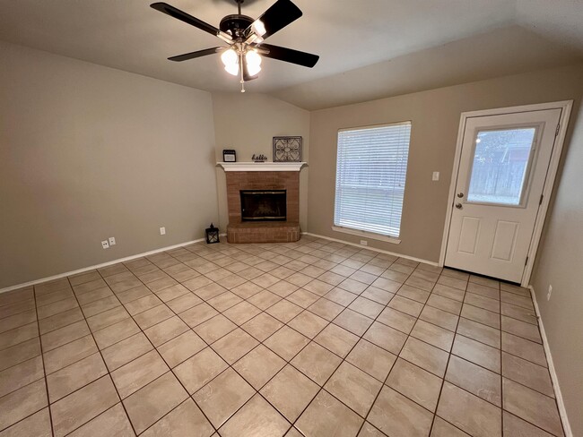 Building Photo - 2805 Yorkfield Ct