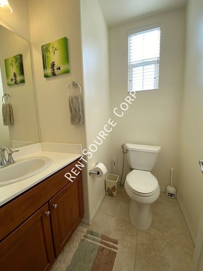 Building Photo - 28408 Camino Del Arte Dr