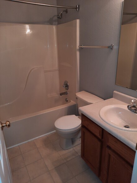 Building Photo - 3181 Stratus Ct