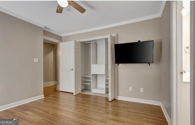 Building Photo - 795 Birkdale Dr