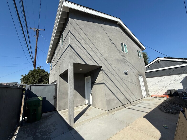 Building Photo - 6519 Broadway Ave