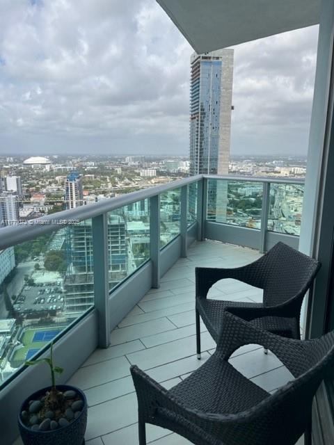 Building Photo - 900 Biscayne Blvd