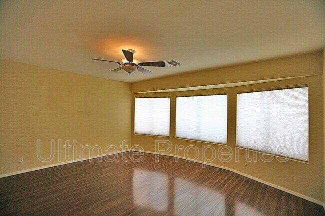 Building Photo - 6336 W Misty Willow Ln