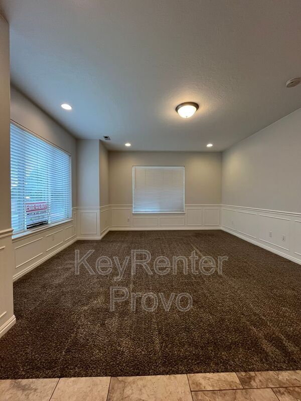 Building Photo - 1548 W 740 S