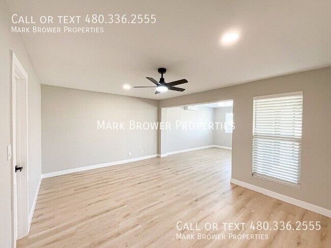 Building Photo - 4416 E Capistrano Ave