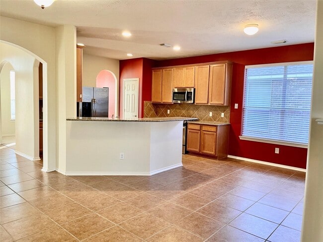 Building Photo - 17810 Serene Shore Dr