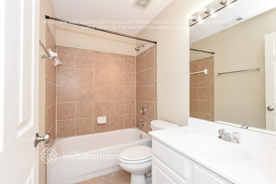 Building Photo - 543 Watercress Dr