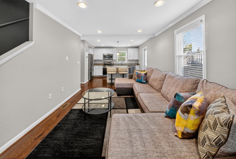 Building Photo - 5211 Jay St NE