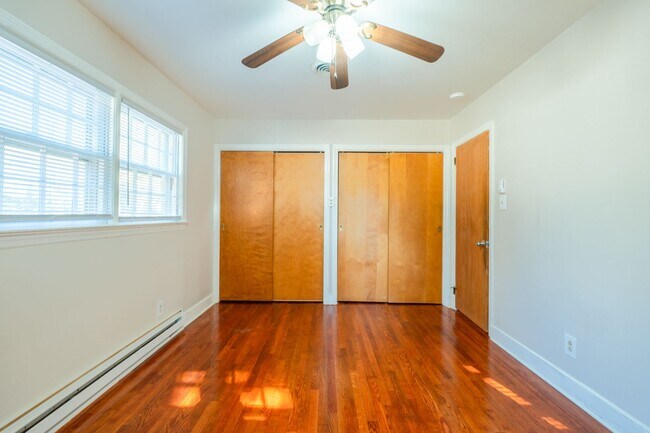 Building Photo - 3209 Pine Brook Ln