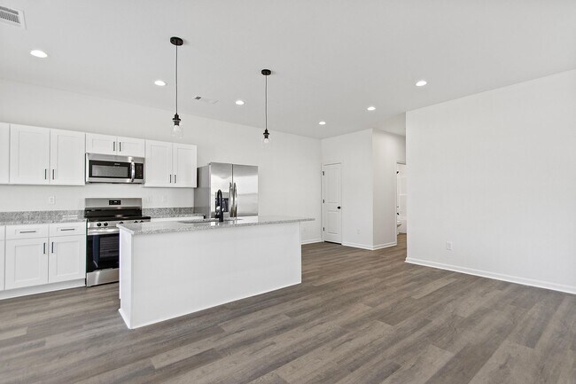 Building Photo - 1800 S Harrison St