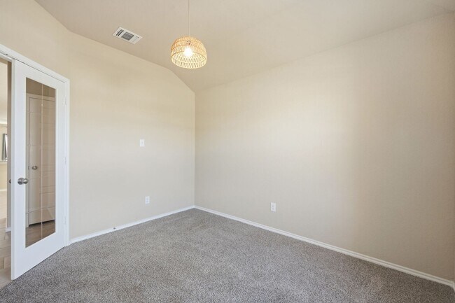 Building Photo - Spacious & Move-In Ready Rental in 78252 – Easy Access to Major Highways