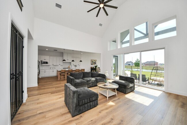 Building Photo - 4914 Olive Province Ln