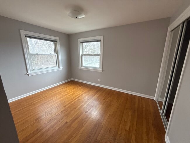 Building Photo - 6541 N Kedzie Ave