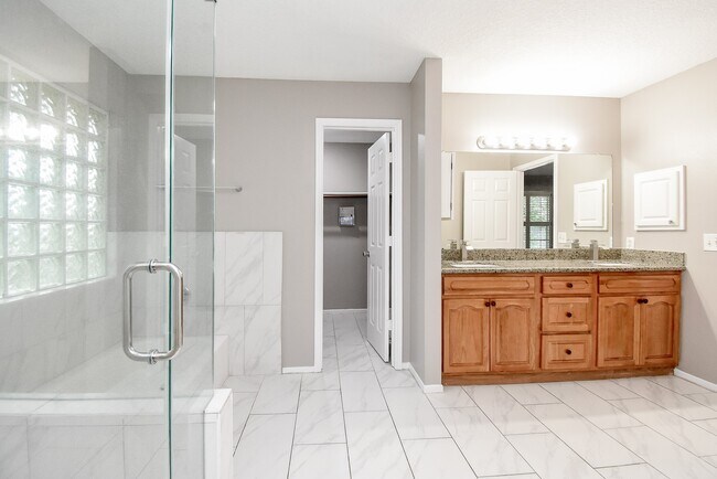 Building Photo - 6318 Faulkner Ridge Dr