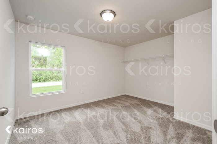 Building Photo - 27382 Pasadena Dr