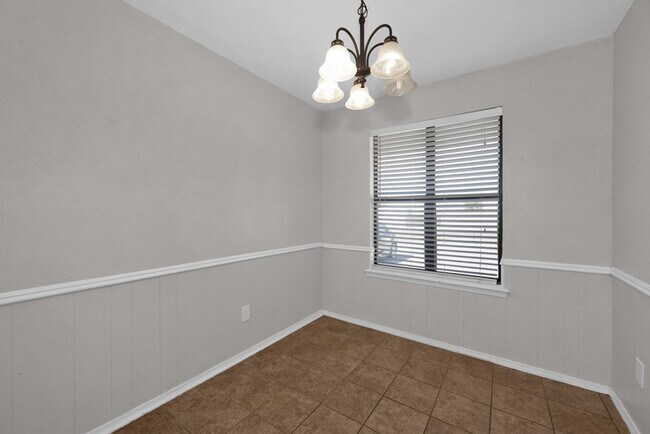 Building Photo - 4200 S Austin St