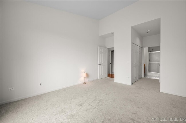 Building Photo - 187 Hunt Club Dr