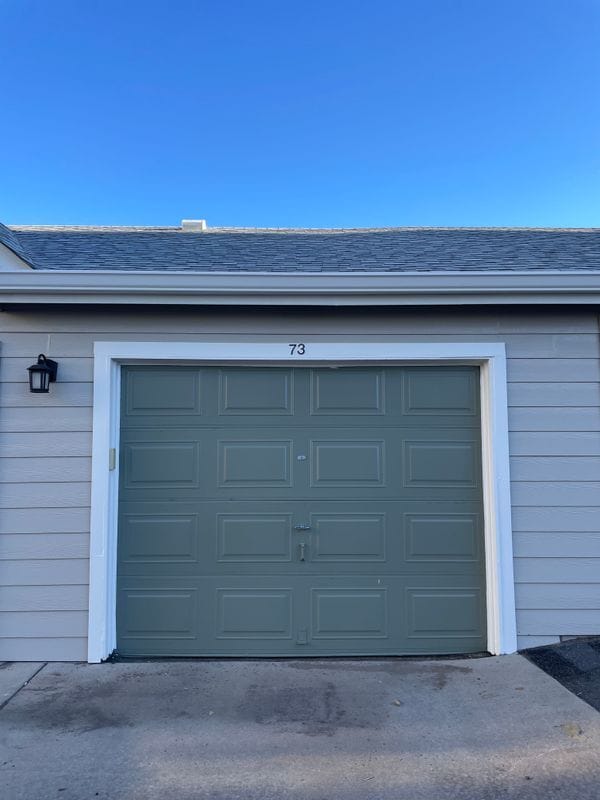 Building Photo - 6013 Castlegate Dr W