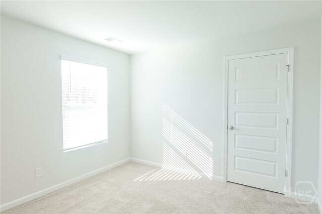 Building Photo - 511 Coconut Dr