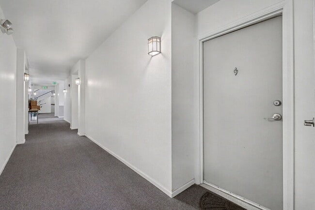 Building Photo - 1655 N Humboldt St