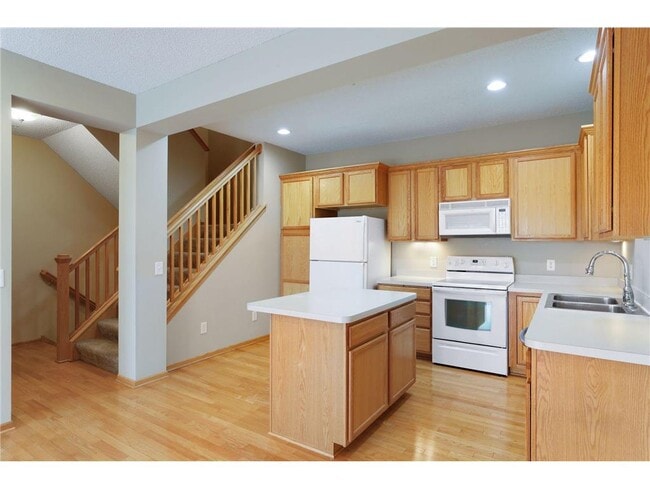 Building Photo - 4332 Victor Path