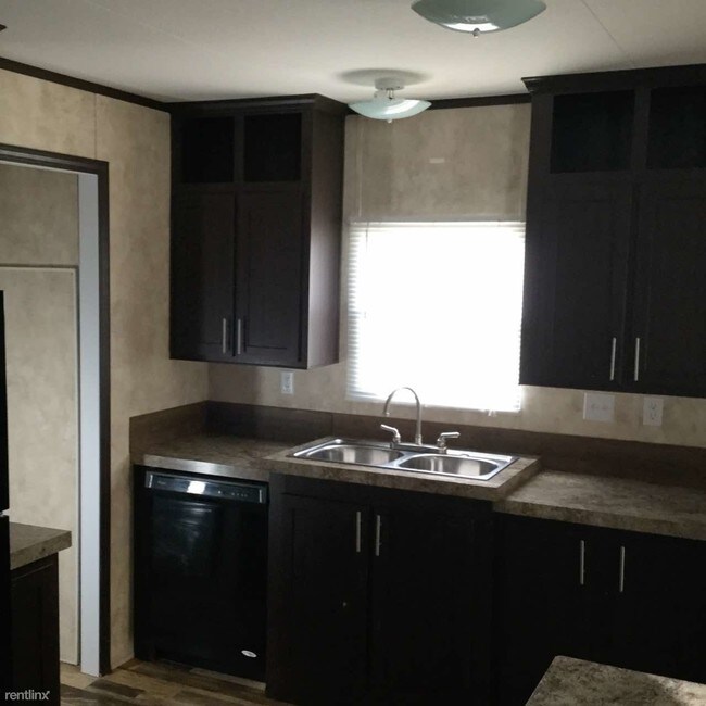 Building Photo - 3 br, 2 bath Mobile Home - Dry Creek Lot #019