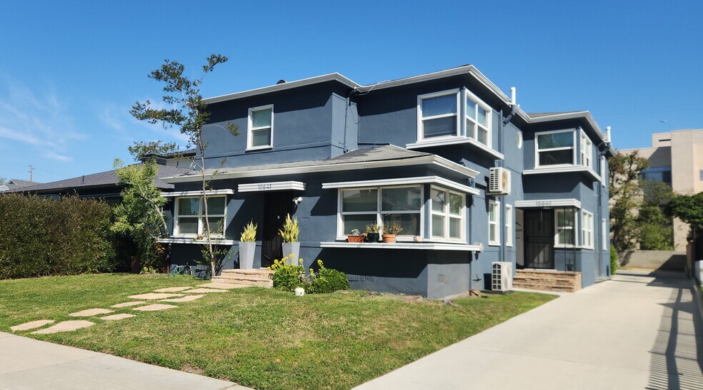 Building Photo - 10641 Whipple St