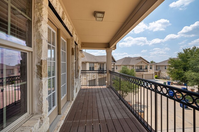 Building Photo - Beautiful 2-Bedroom, 2-Bath Condo in South...