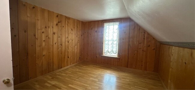 Building Photo - 795 E College St