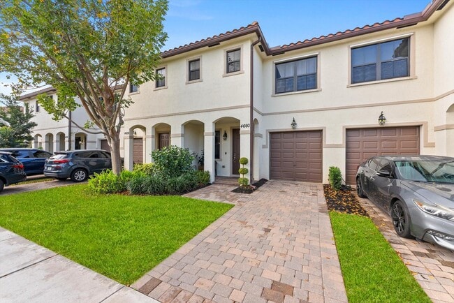 Building Photo - 4660 Silver Saw Ln