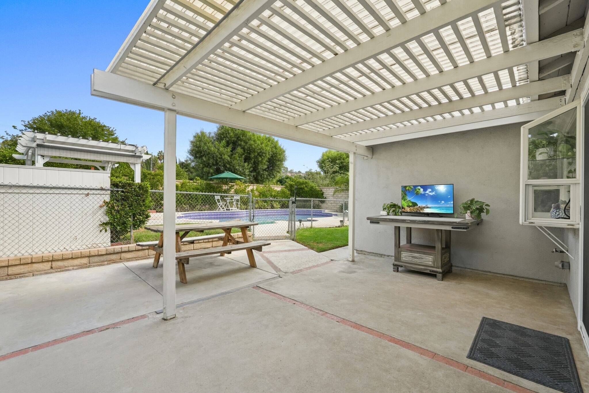 Building Photo - 27480 Cherry Creek Dr