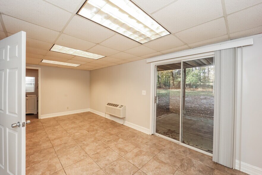 Building Photo - 1216 Gallatin Ct