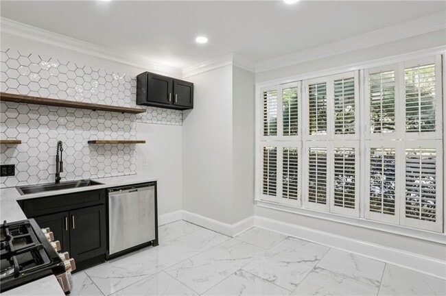 Building Photo - 1536 Oak Grove Rd