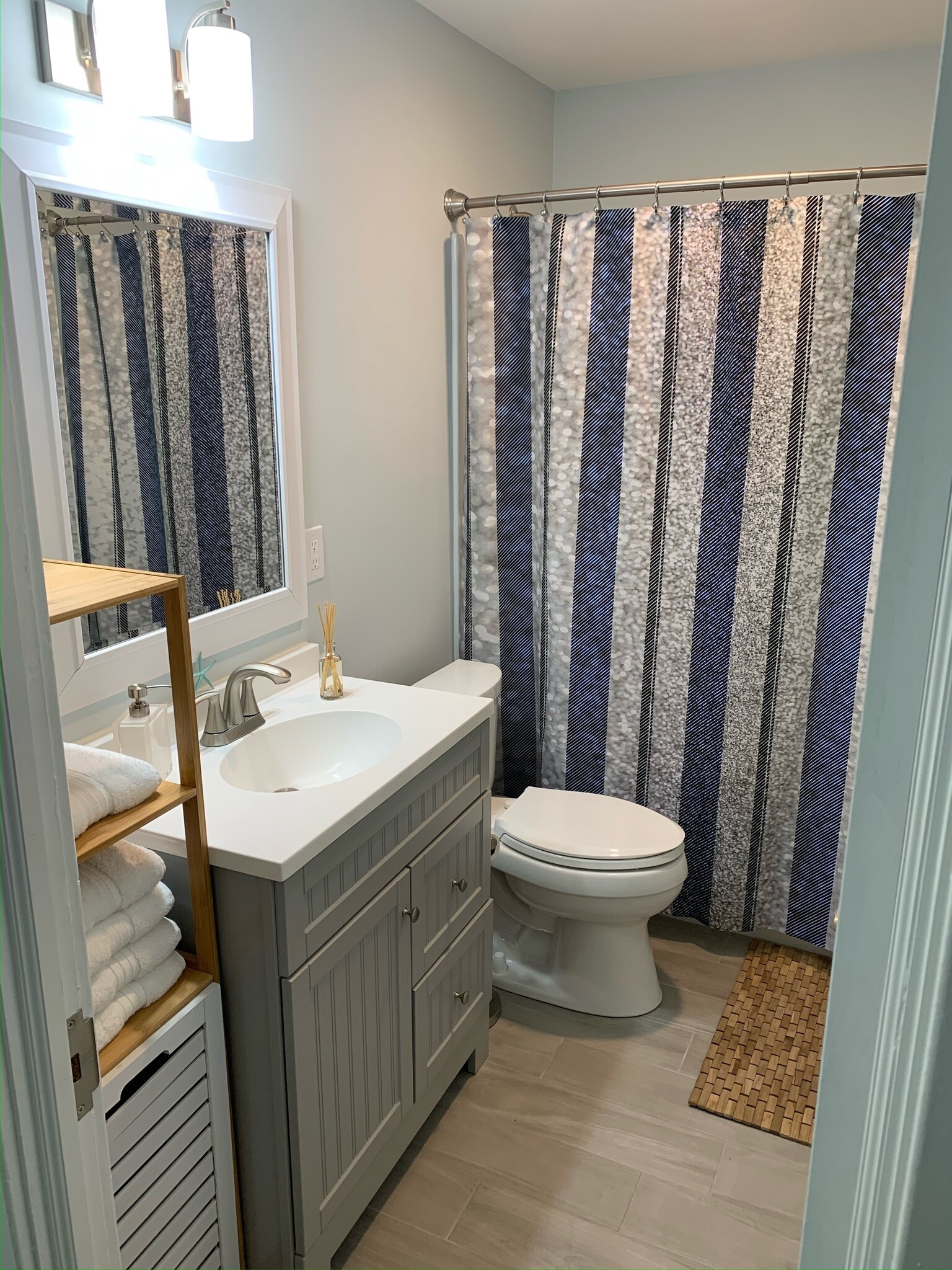 Building Photo - 610 Chelsea Pl