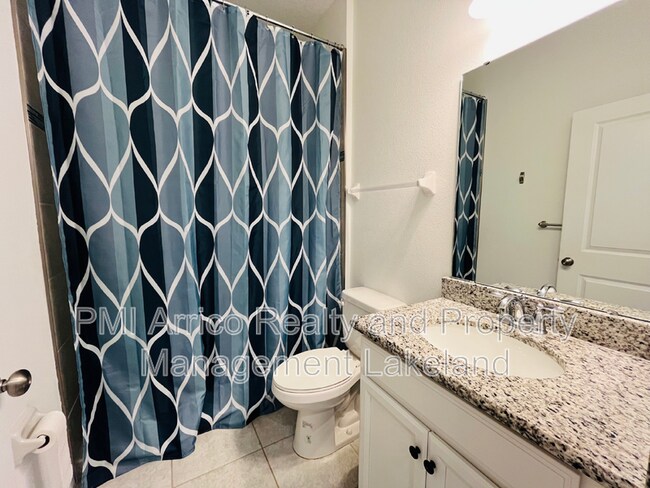 Building Photo - 6264 Great Bear Dr