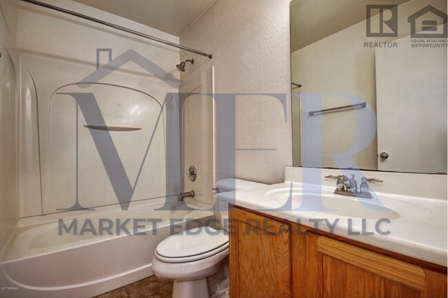 Building Photo - 3Bed/2Bath House in Buckeye! JOIN THE WAIT...