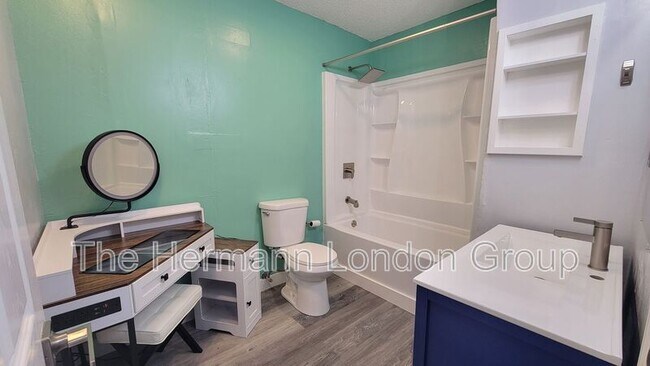 Building Photo - 2018 San Pedro Dr