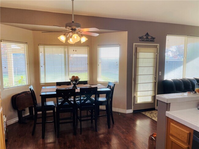 Building Photo - 27613 Vanilla Ct