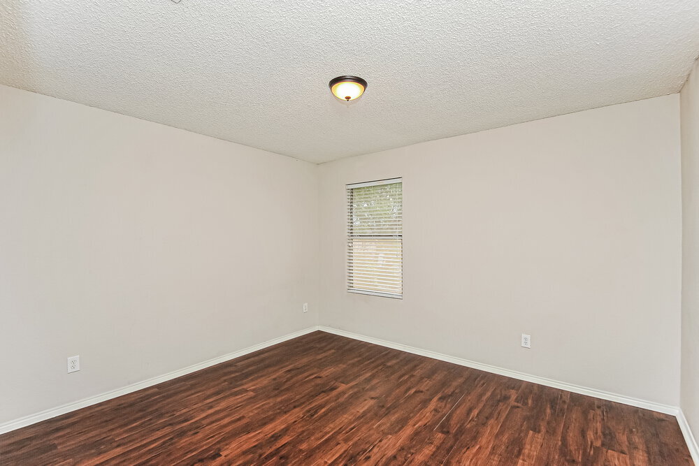 Building Photo - 8705 Stonebriar Ln