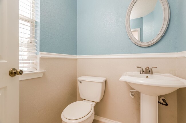 Building Photo - Amazing home in Redbird Ranch available now!