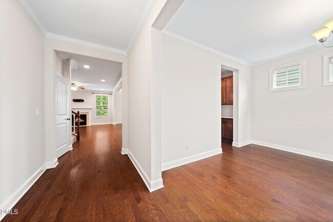 Building Photo - 316 Rapport Dr