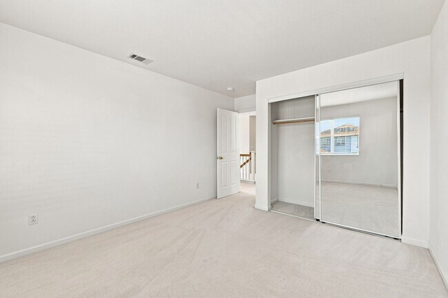 Building Photo - 5486 Benttree Way