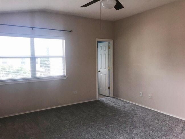 Building Photo - 11321 Fletcher Hall Ln