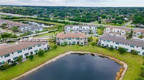 Building Photo - 4830 Navali Dr