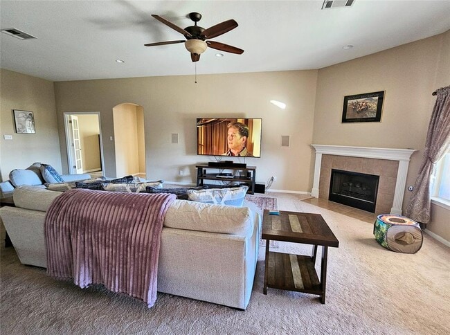 Building Photo - 1808 Harvest Bend Ln