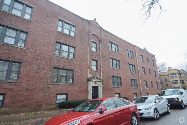 Building Photo - 916 Crain St
