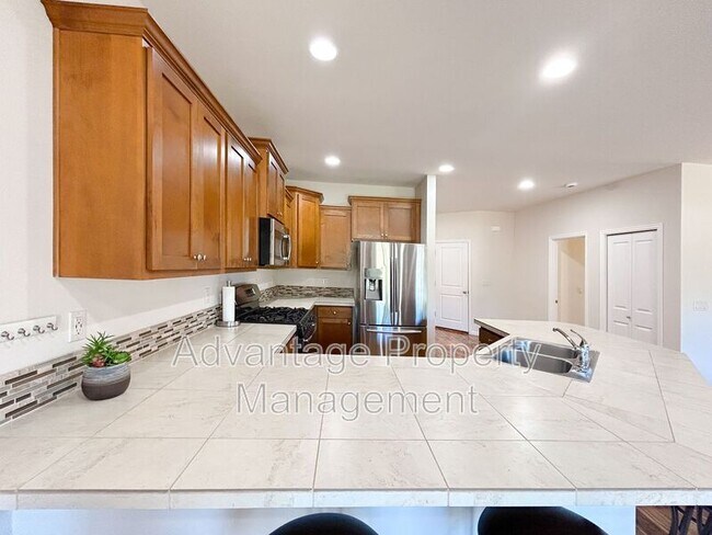 Building Photo - 2943 NW Corktree Ln